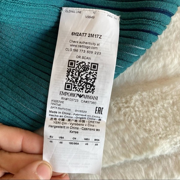 Emporio Armani Knit Three-Quarter Sleeve Two Toned Dress - Picture 12 of 12